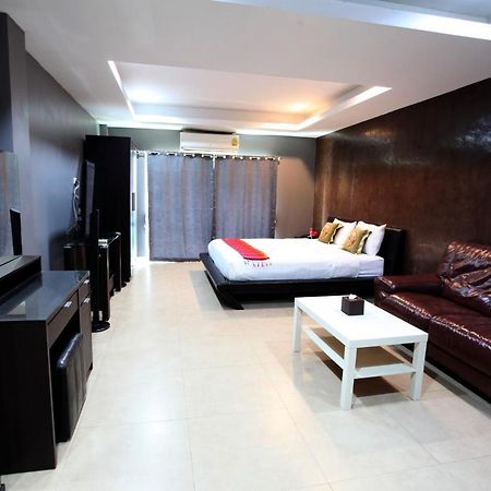 Del Mar Rooms Pattaya Eksteriør bilde