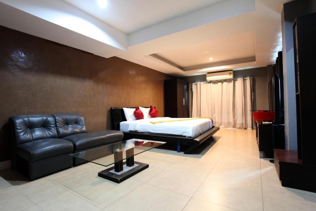 Del Mar Rooms Pattaya Eksteriør bilde